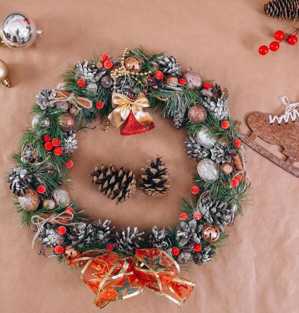 wool felt Christmas wreath